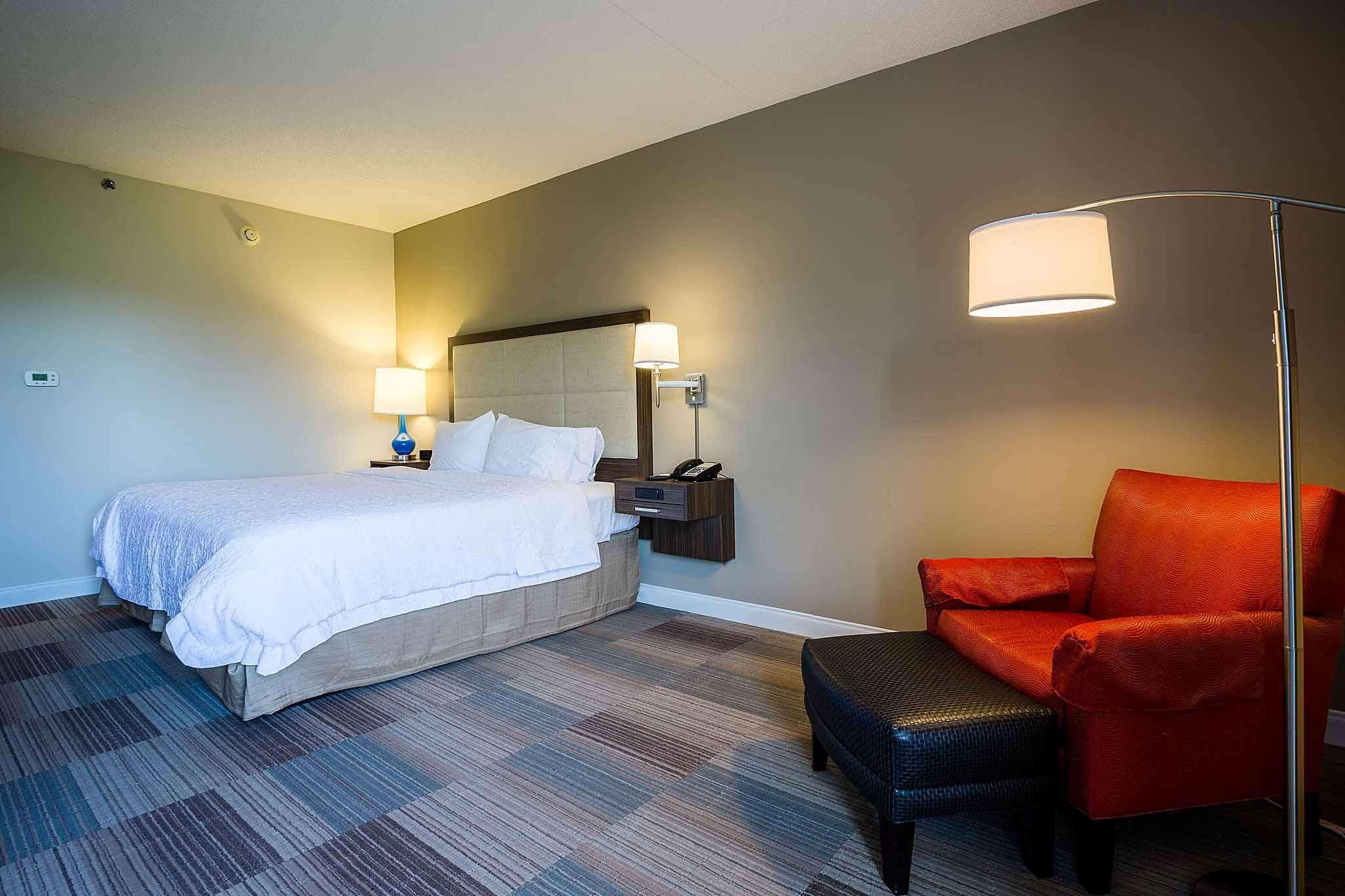 Hampton Inn Съмърсет Екстериор снимка